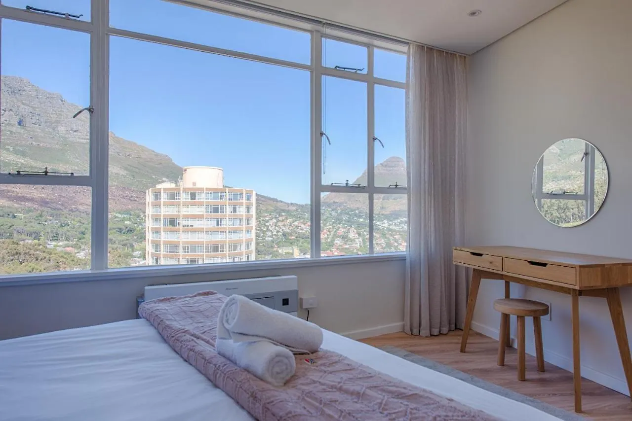 Gem On The Foothills Of Table Mountain!! Apartment Cape Town South Africa