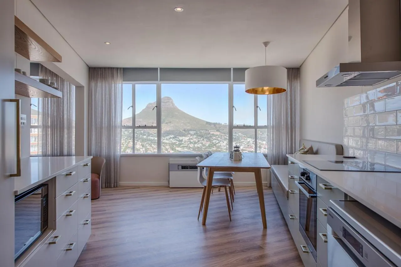 Gem On The Foothills Of Table Mountain!! Apartment Cape Town