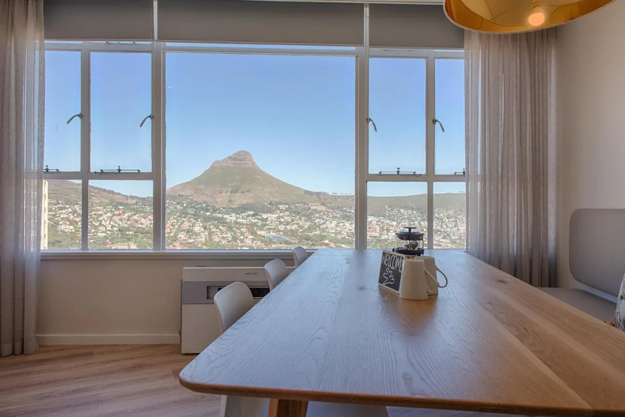 Gem On The Foothills Of Table Mountain!! Apartment Cape Town