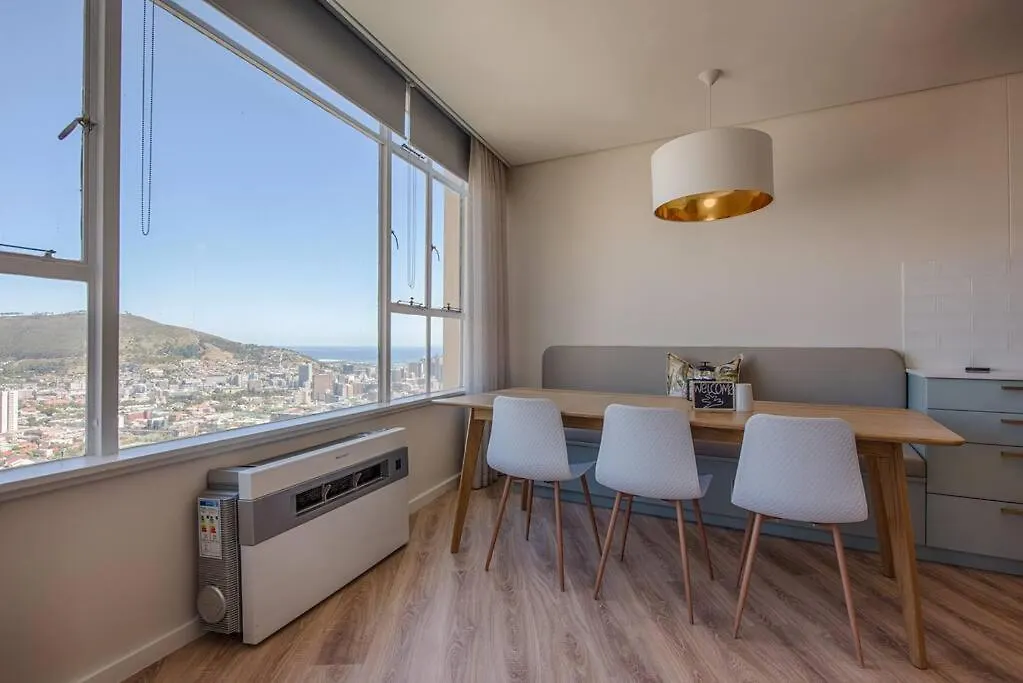 Gem On The Foothills Of Table Mountain!! Apartment Cape Town South Africa