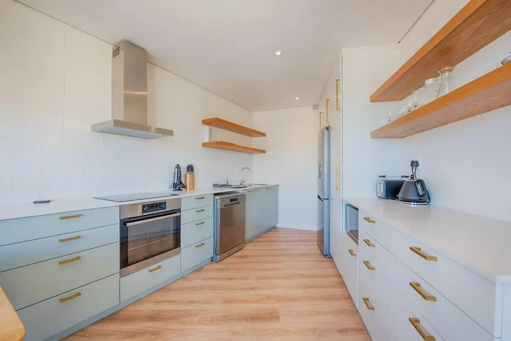 Gem On The Foothills Of Table Mountain!! Apartment Cape Town
